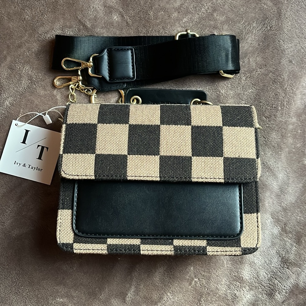 Checked Purse (NWT)